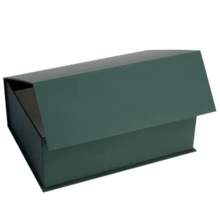 Коробка 165×230×85 мм на бархатистой бумаге