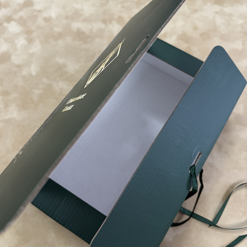 Коробка из гофрокартона