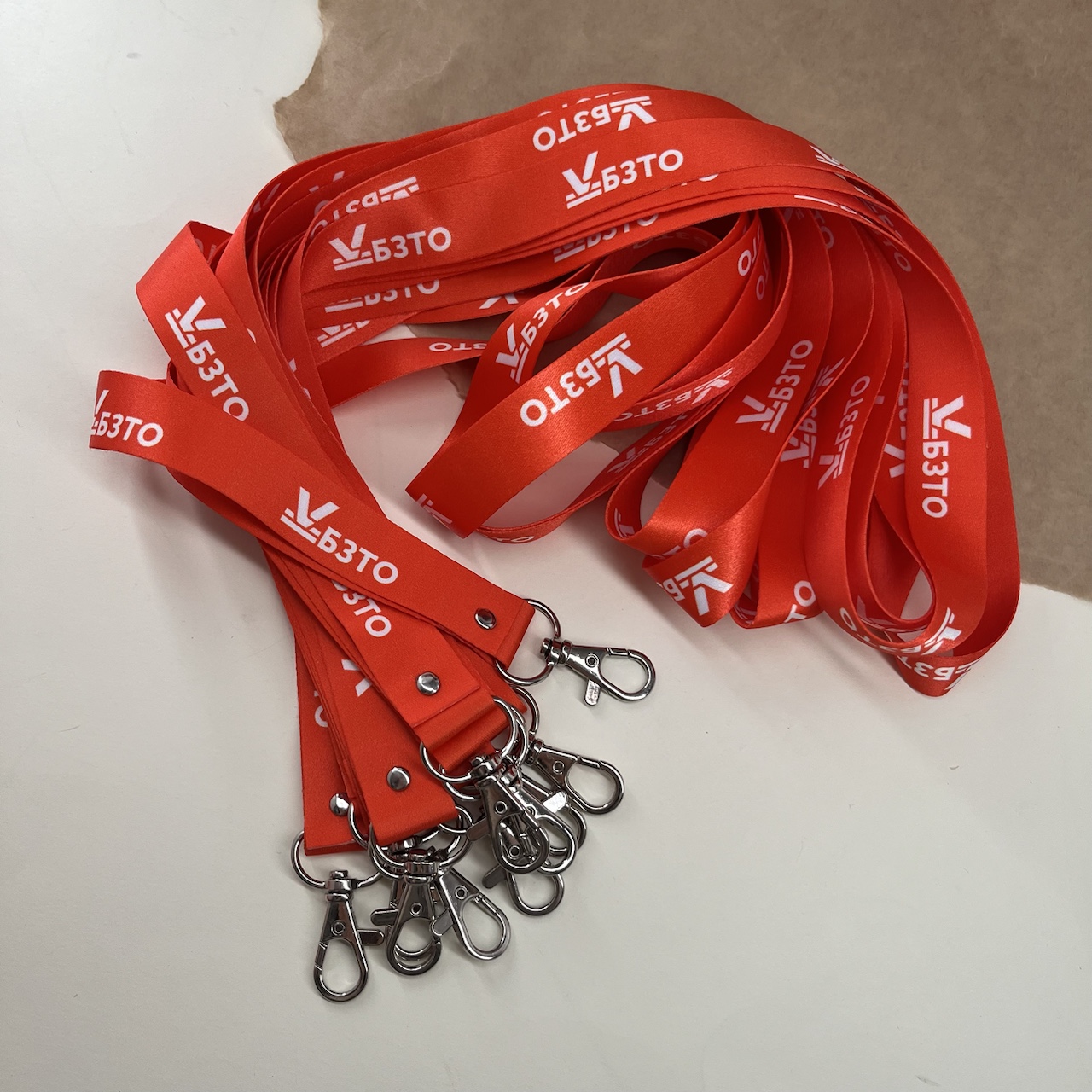 Ленты для бейджей