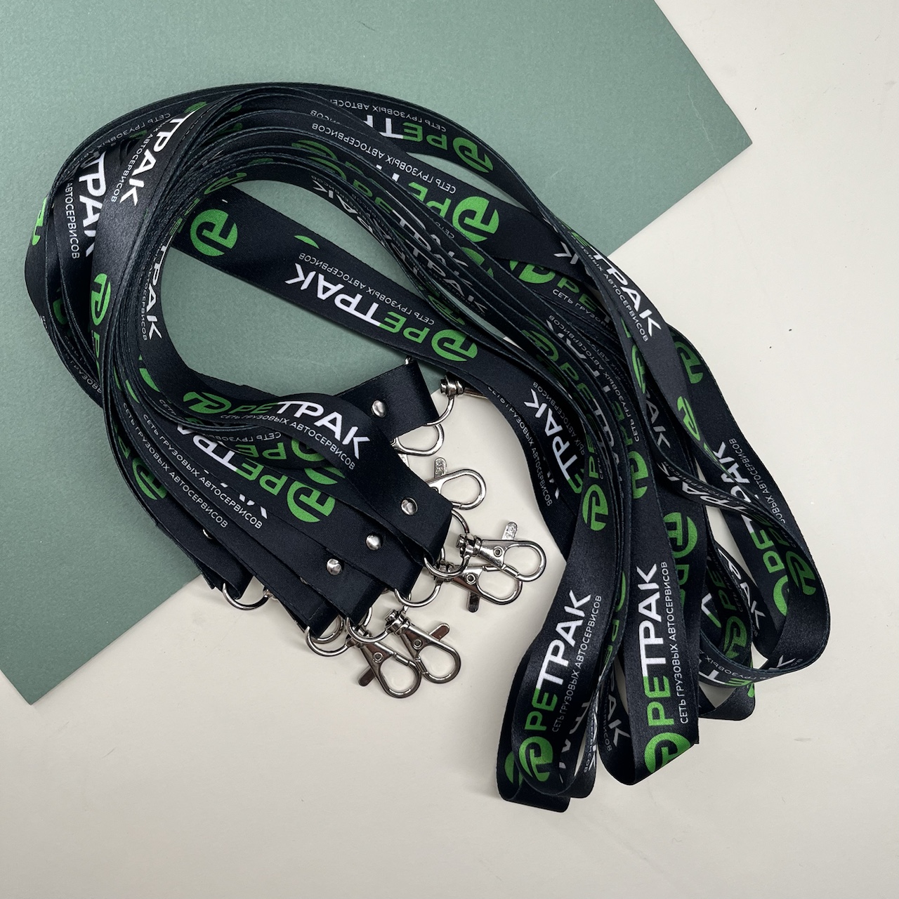 Ленты для бейджей