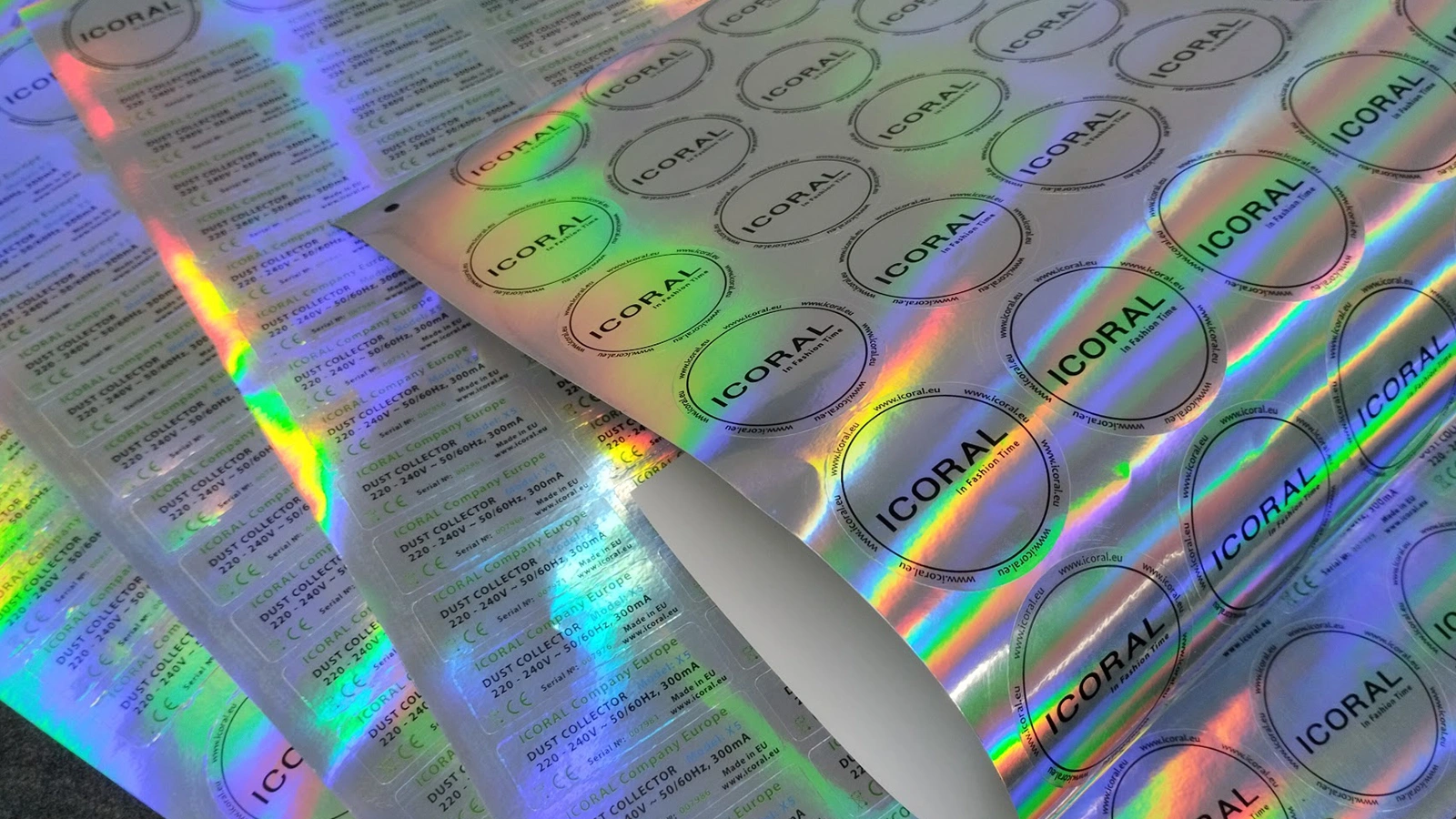 Folie holografică