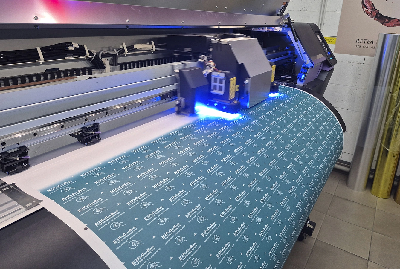 Autocolante de diferite dimensiuni