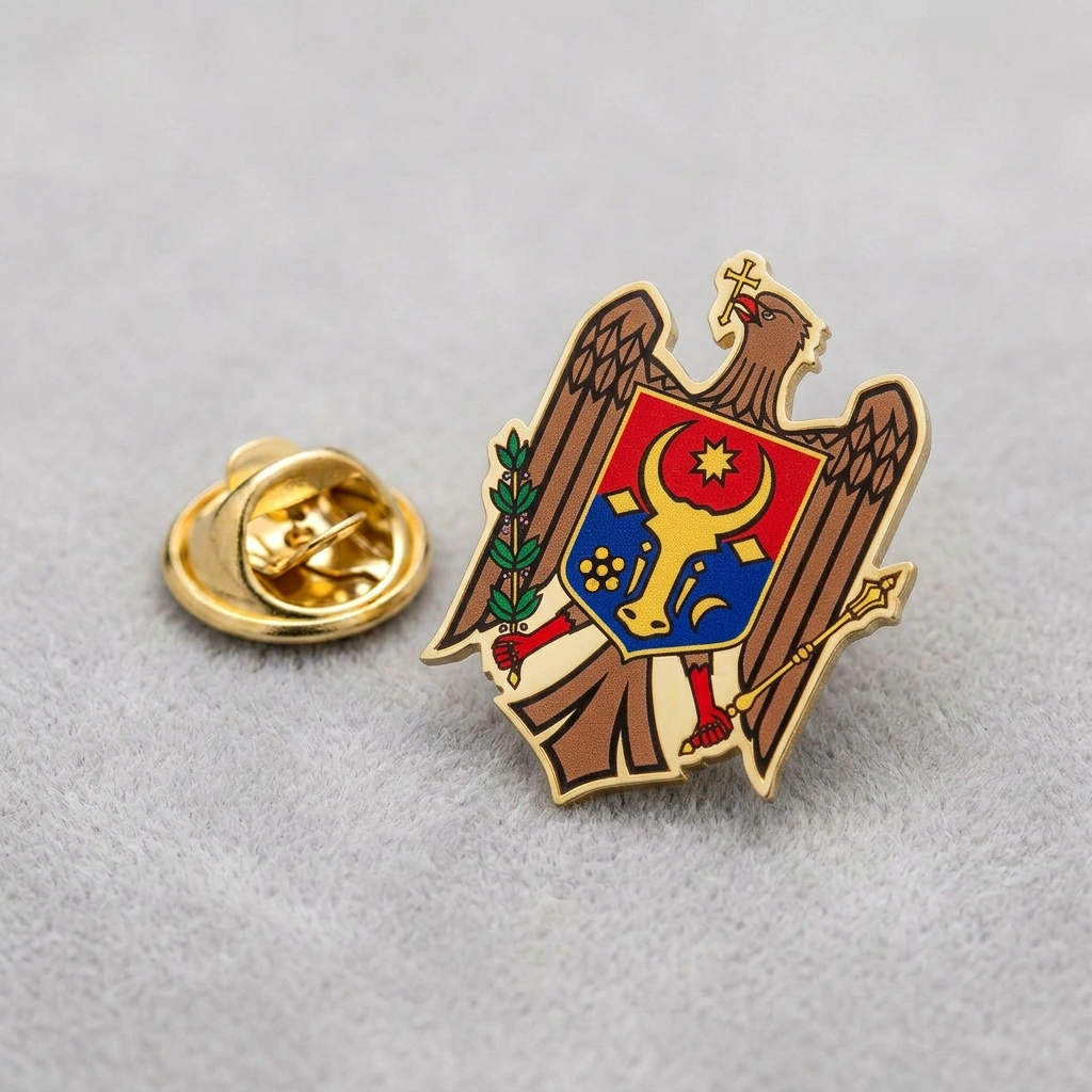 Insigna de rever cu simbolurile de stat