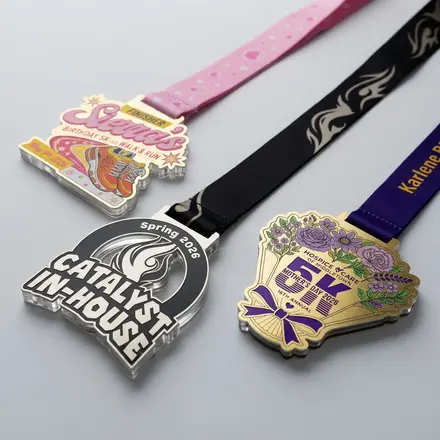 Medalii multistrat din acril